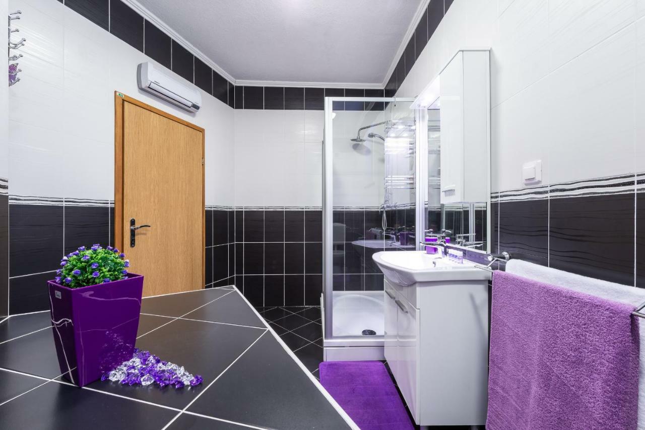 Luxury Sensation Spacious & Free Private Garage